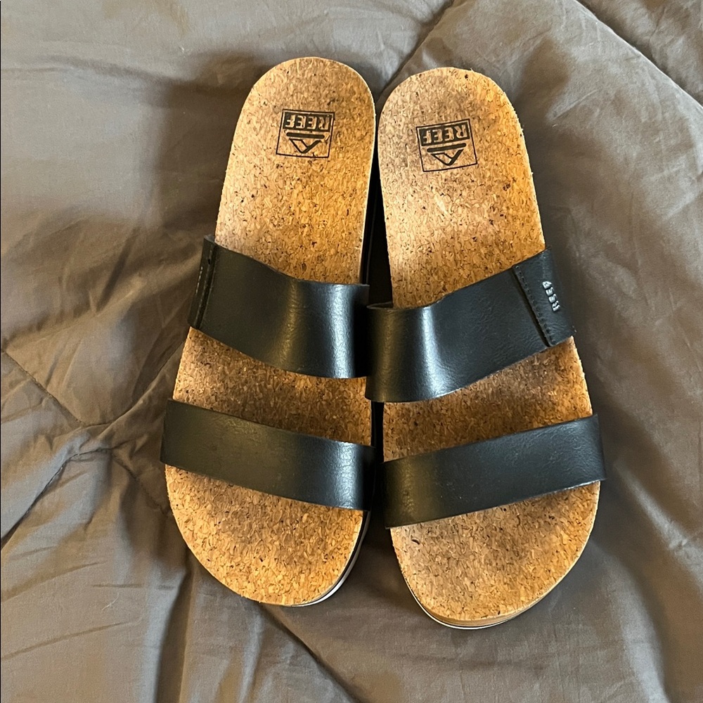REEF Black and Tan Slide Sandals - Picture 2 of 6